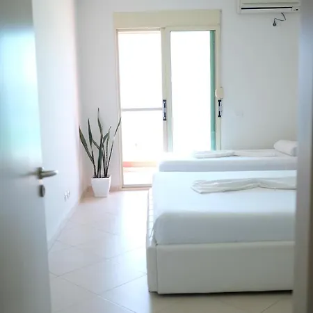 Sun 'n' Apartment *
